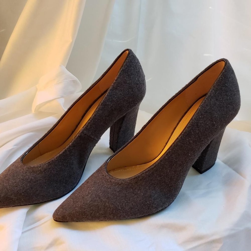 NEW J. Renee Madisson Gray Heels In Size 11 - Picture 2 of 6